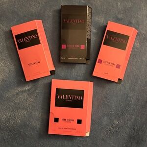 Valentino Donna Born in Roma Perfume Set of 4
